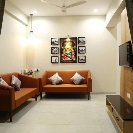 'Sumadhu Homes 301 ' โกลฮาปูร์ ภายนอก รูปภาพ